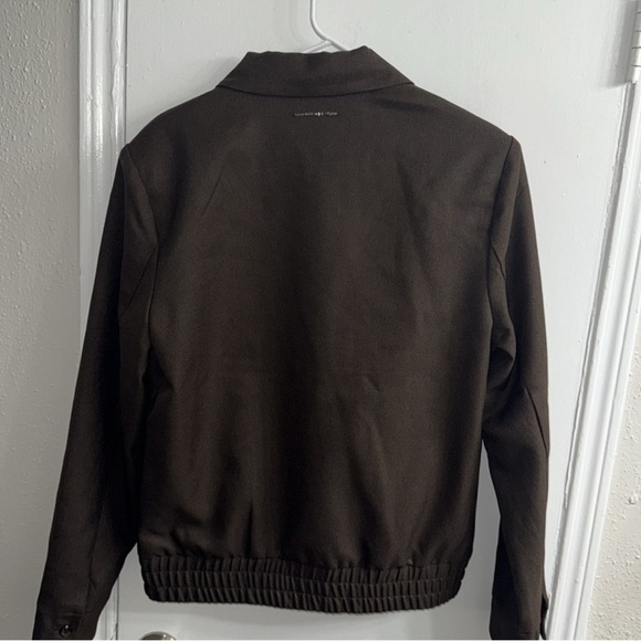 Maniere De Voir Brown Lightweight Zip-Up Jacket
SZ L - Picture 10 of 13